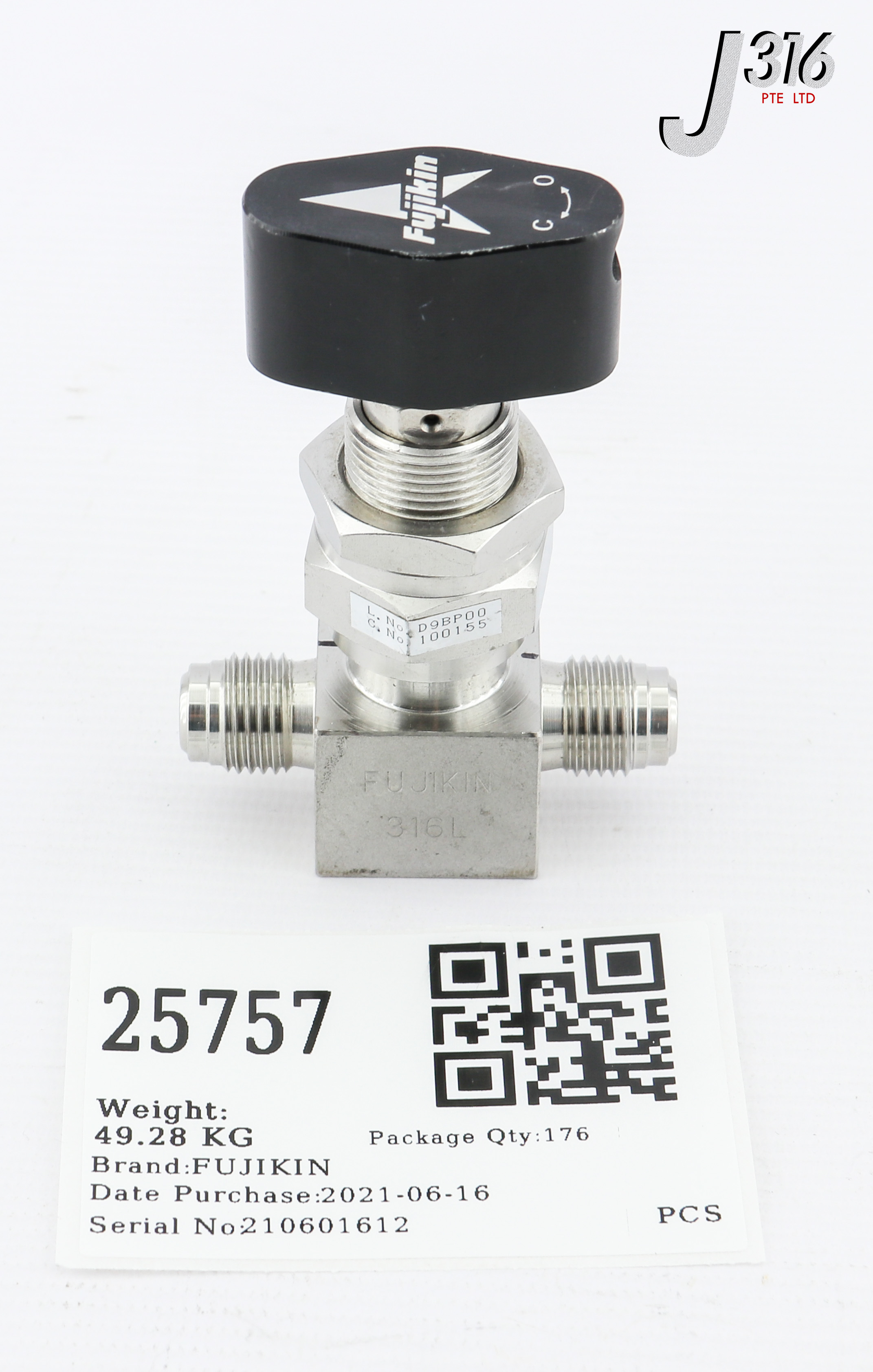 2様リクエスト 25757 FUJIKIN MANUAL DIAPHRAGM VALVE, MALE TO MALE 1/4'' VCR